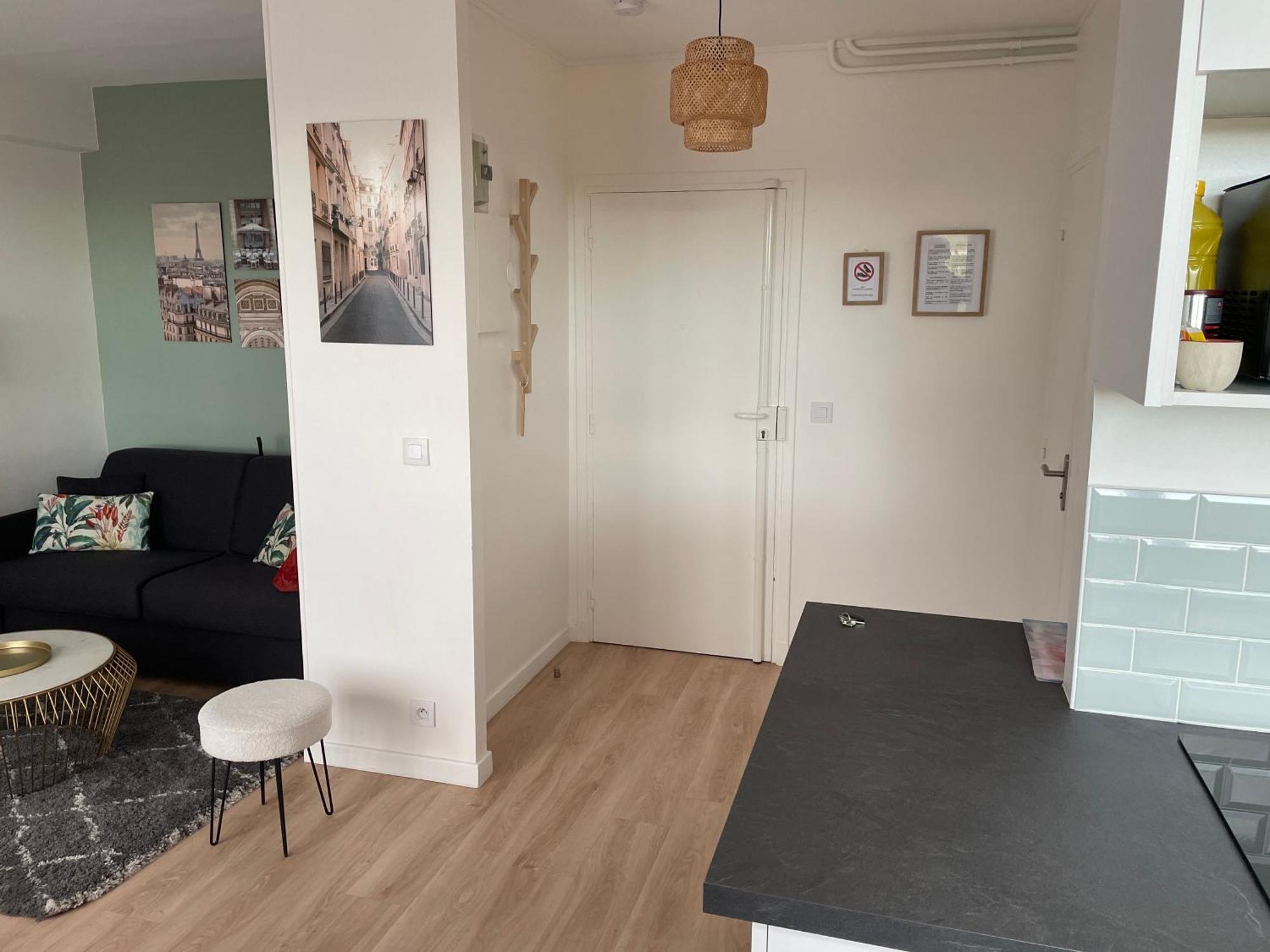 2 Pieces Lumineux Aux Portes De Paris Clamart Exterior photo